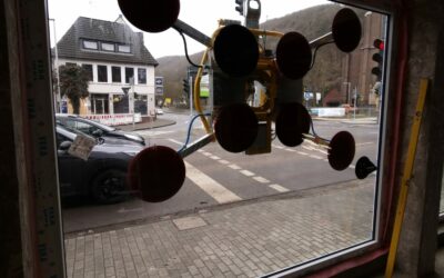 Glasscheiben Halterung